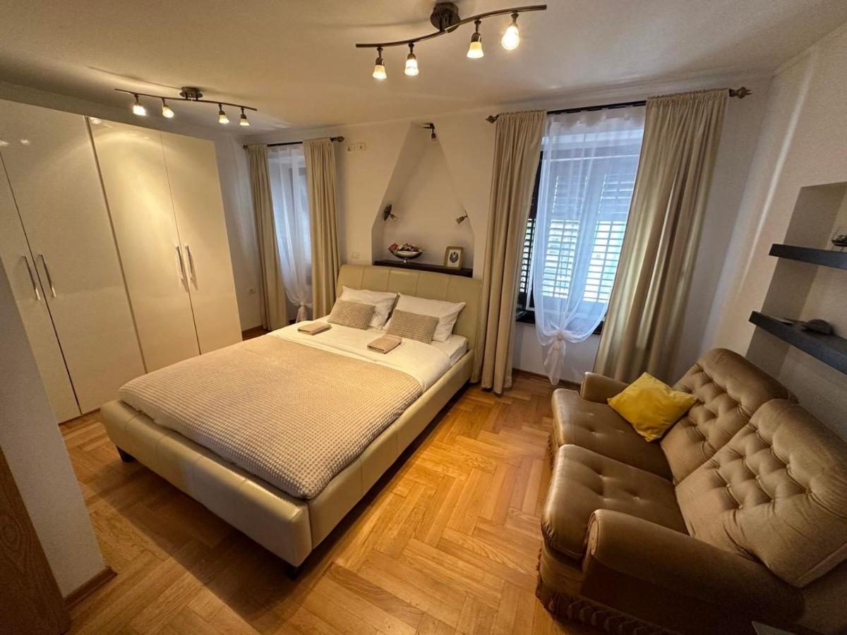 First Row To The Sea - Maremi Izola Apartment Terrace Dış mekan fotoğraf
